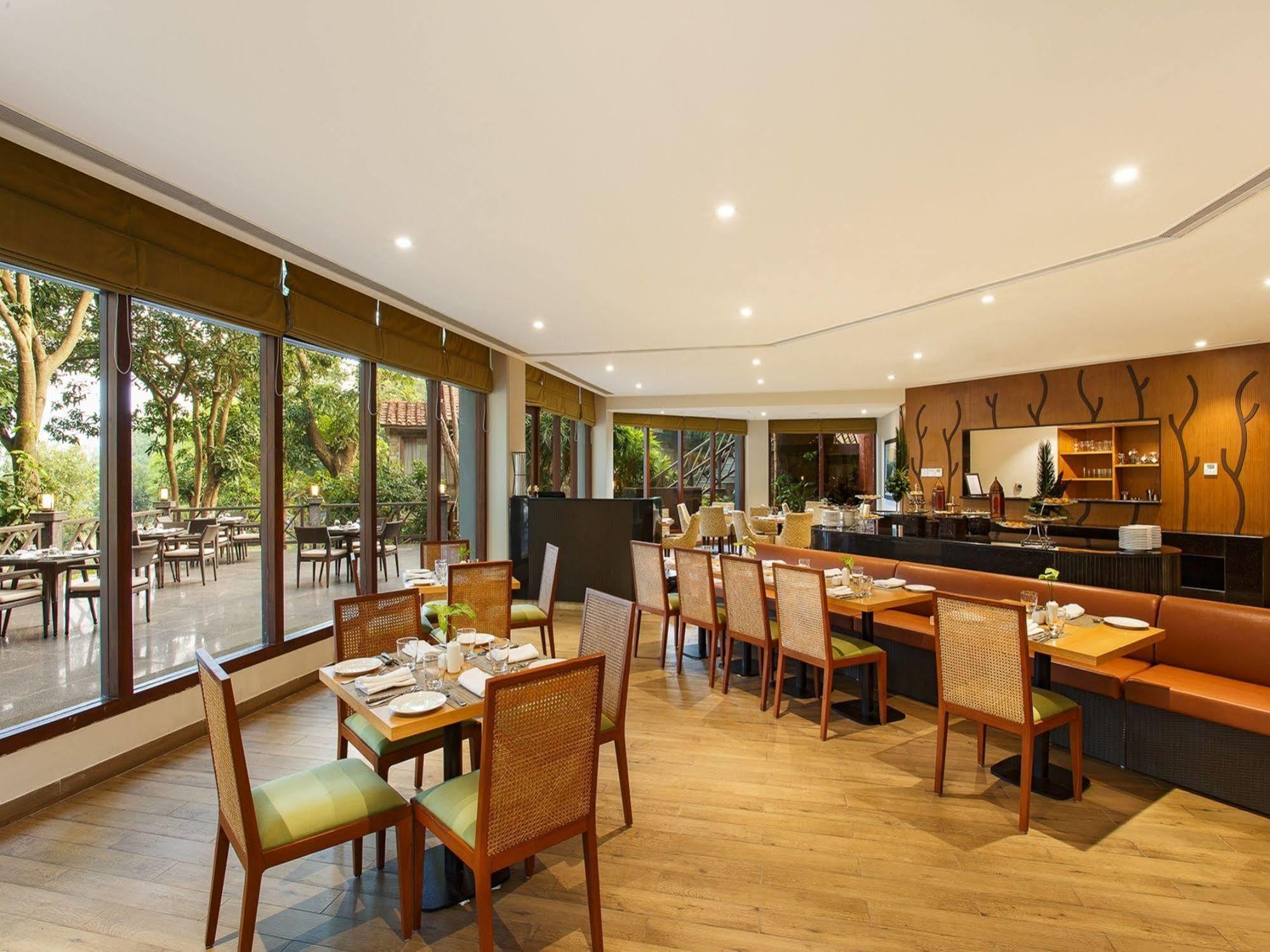 Taj Corbett Resort And Spa Uttarakhand Ramnagar  Εξωτερικό φωτογραφία